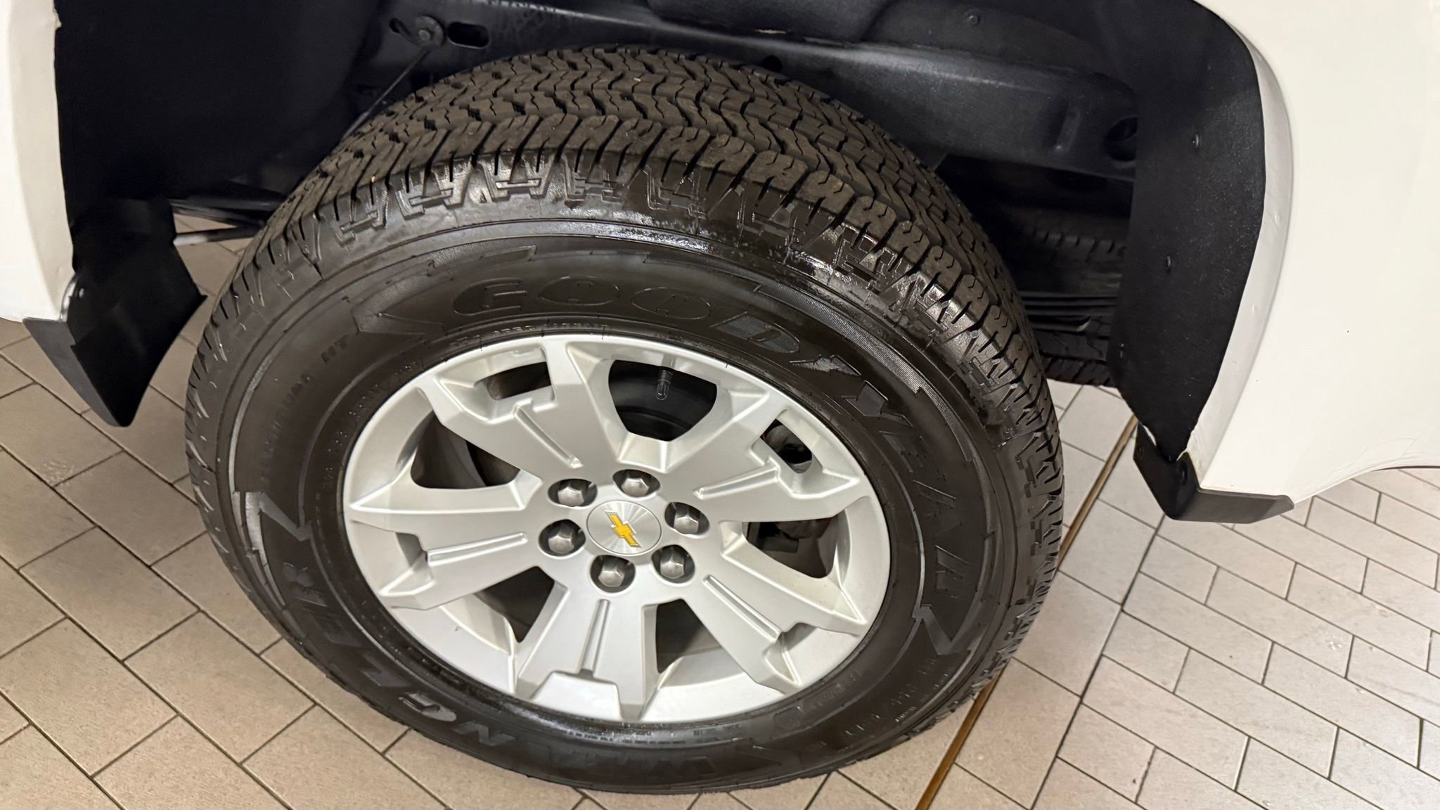 Used 2022 Chevrolet Colorado LT w/ Fleet Safety Package image 29