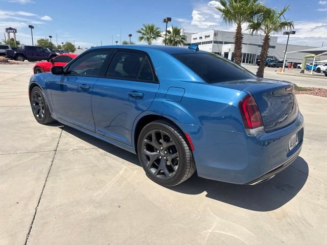 Certified 2021 Chrysler 300 Touring L RWD image 3