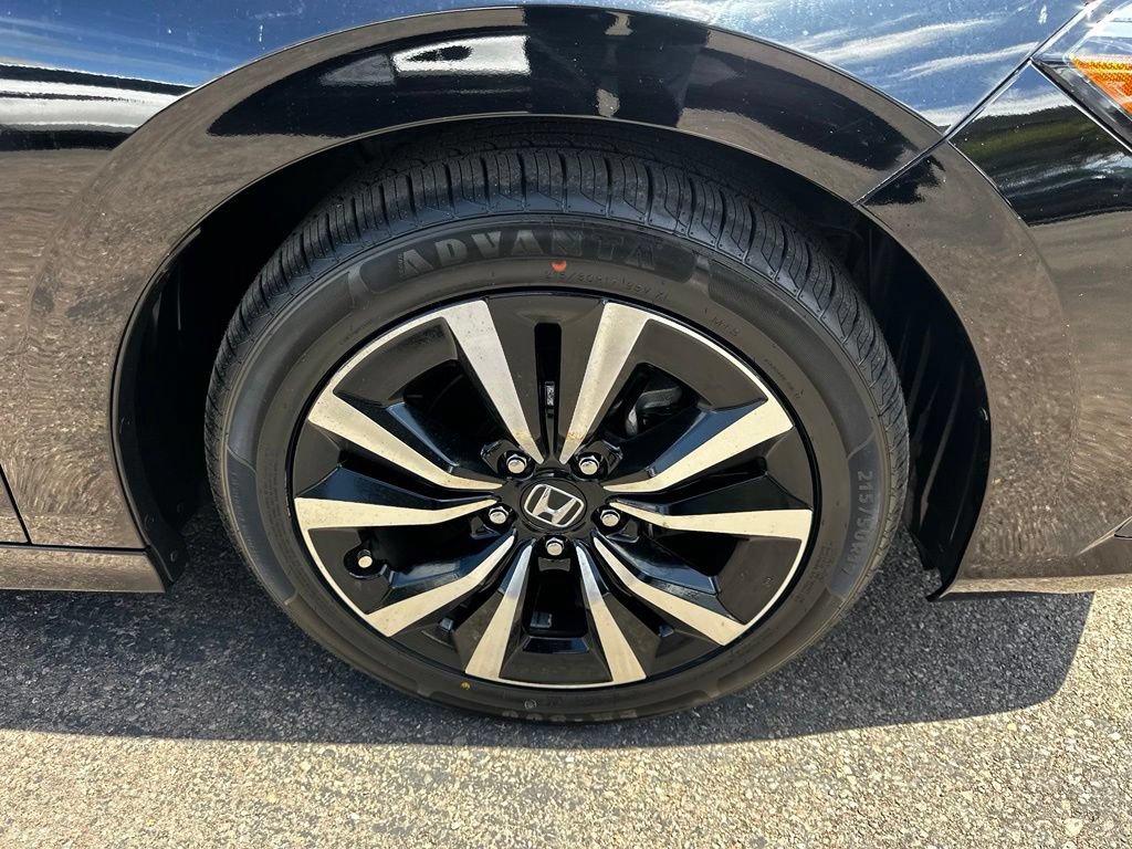 Used 2023 Honda Civic EX image 10