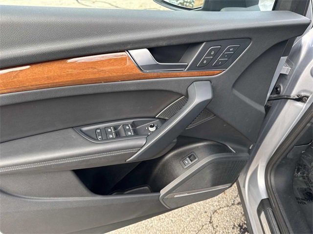 Used 2023 Audi Q5 2.0T Premium Plus image 15