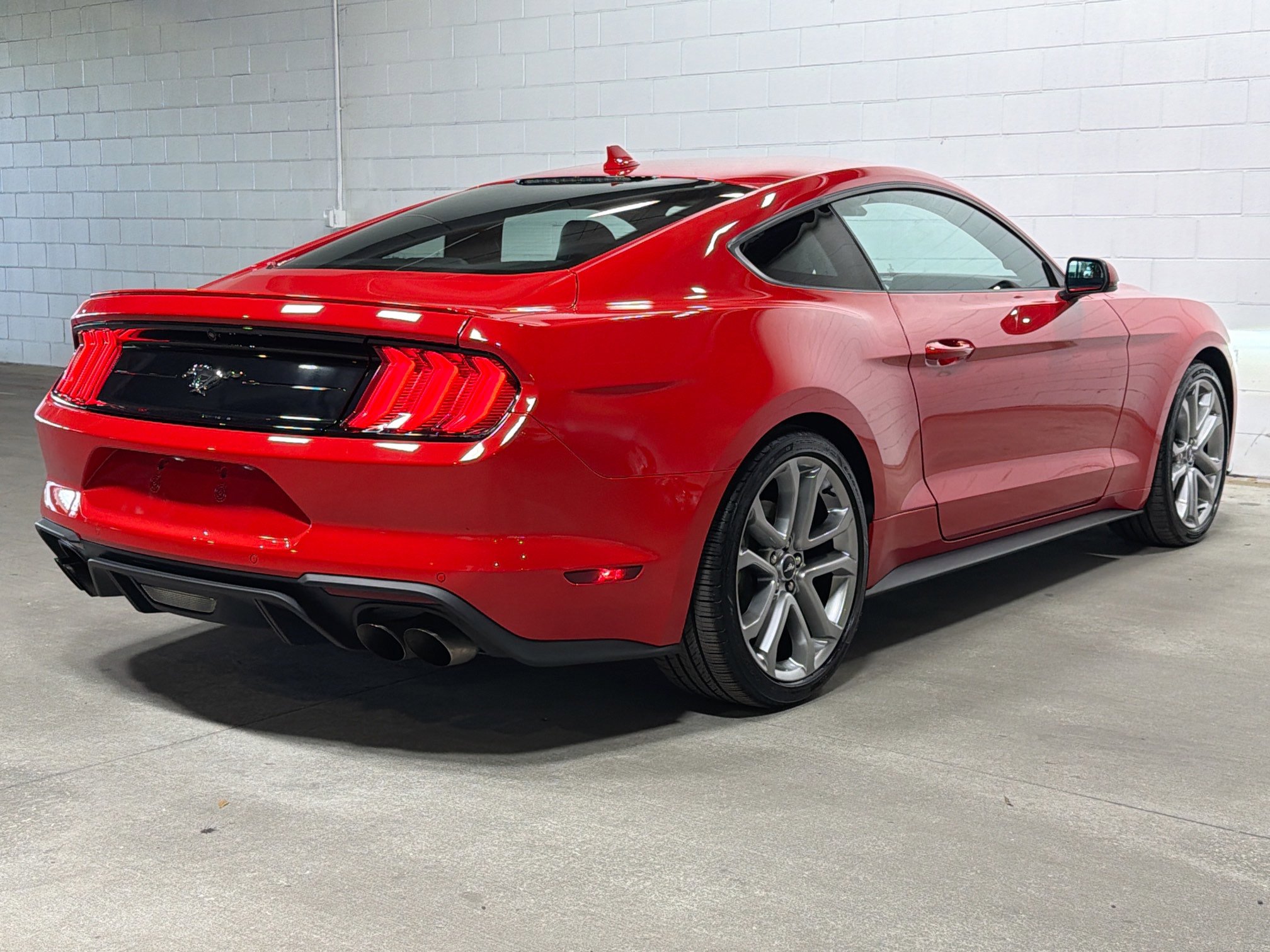 Used 2022 Ford Mustang Premium w/ Security Package image 7