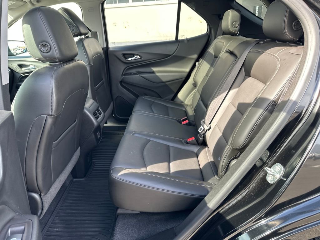 Used 2020 Chevrolet Equinox LT w/ Midnight Edition image 17