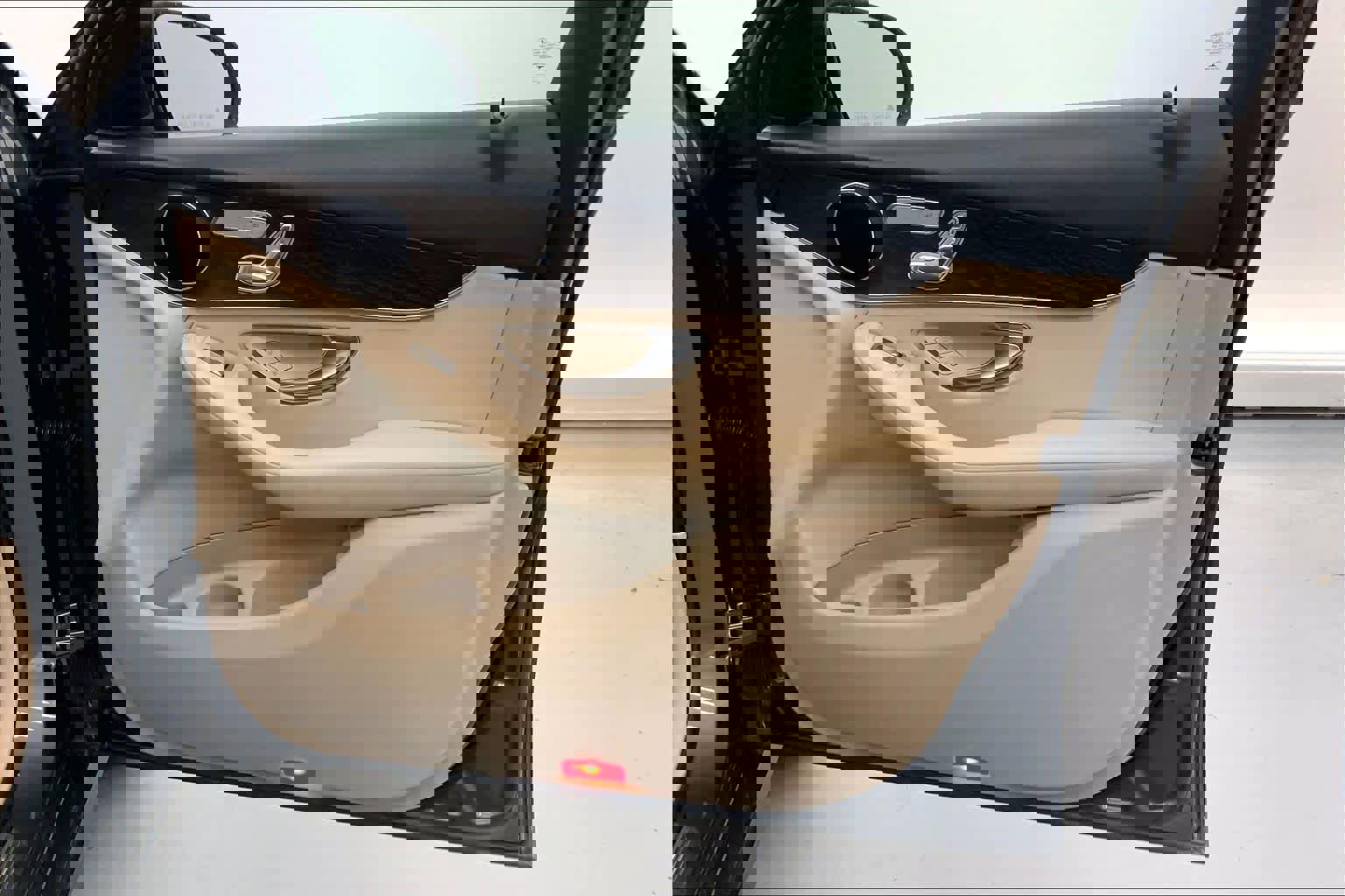 Used 2020 Mercedes-Benz GLC 300 GLC 300 image 9