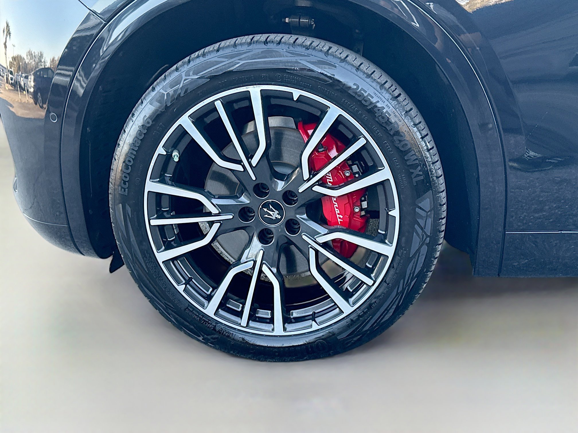 Certified 2024 Maserati Grecale GT image 42