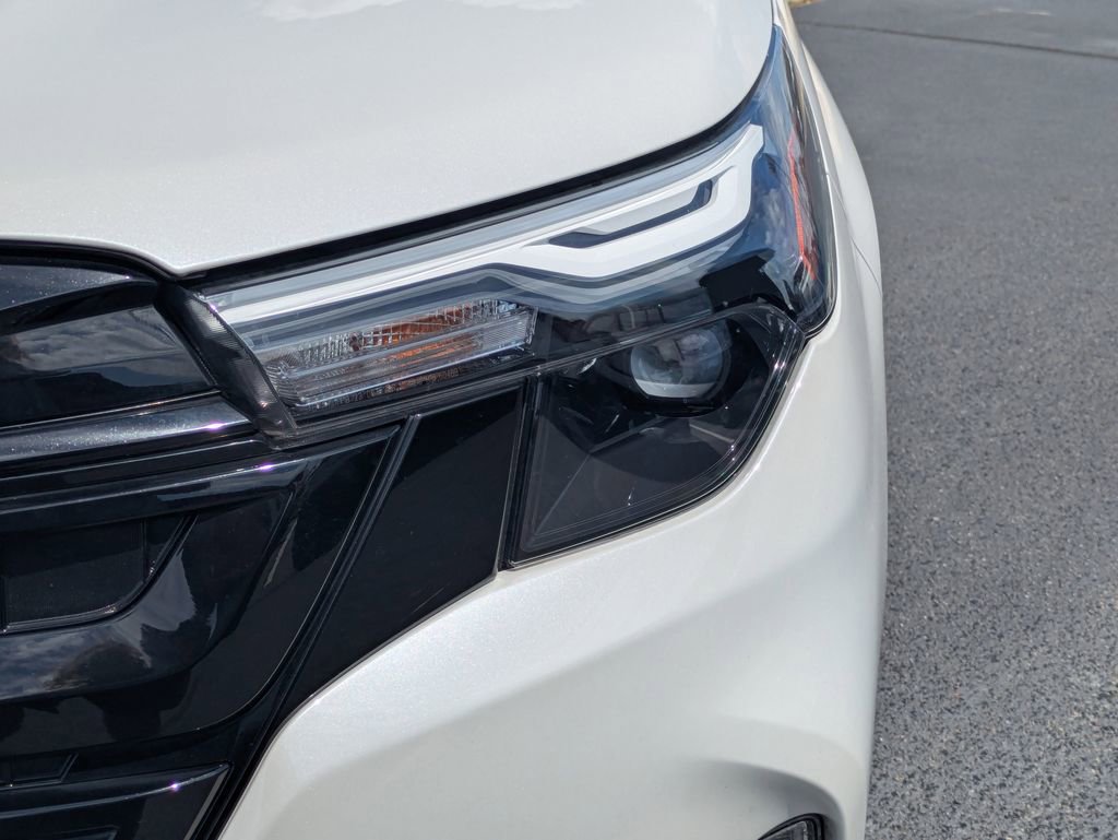 Certified 2025 Subaru Forester Sport w/ Popular Package #2 image 11