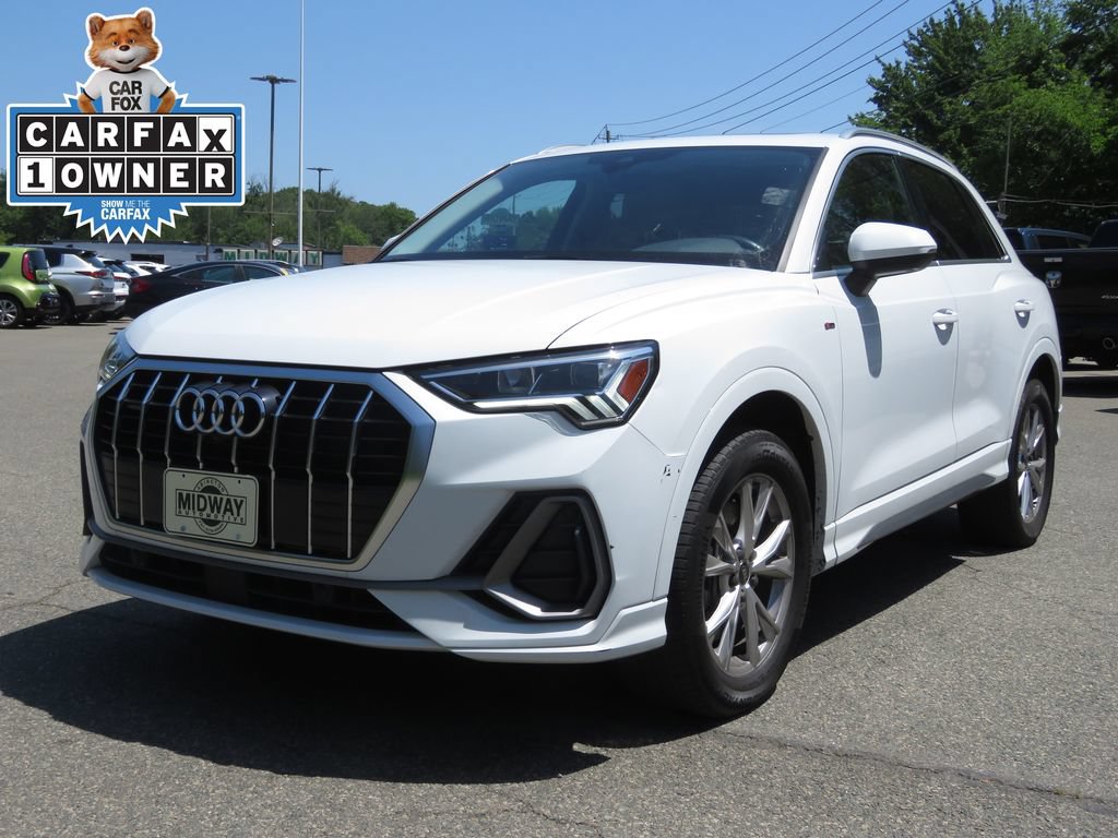 Used 2023 Audi Q3 2.0T Premium Plus w/ Premium Plus Package AWD/4WD image 1