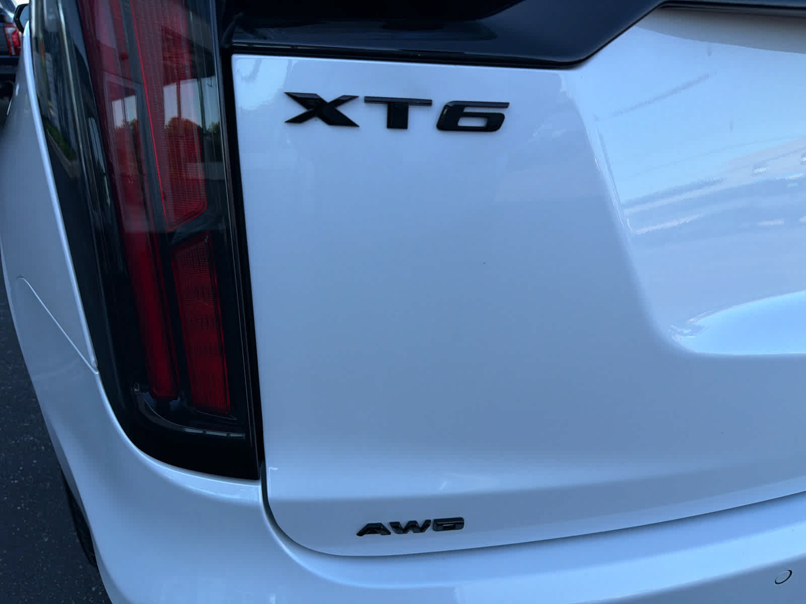 Used 2024 Cadillac XT6 Sport w/ LPO, ONYX Package AWD/4WD image 46