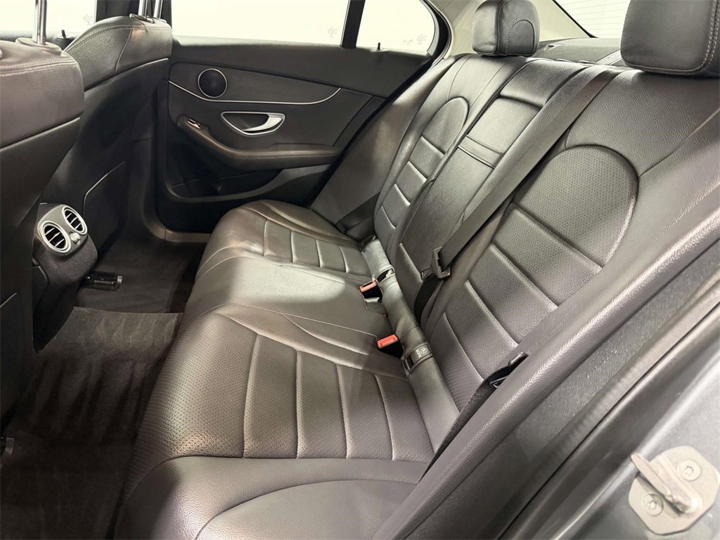 Used 2020 Mercedes-Benz C 300 4MATIC Sedan image 13