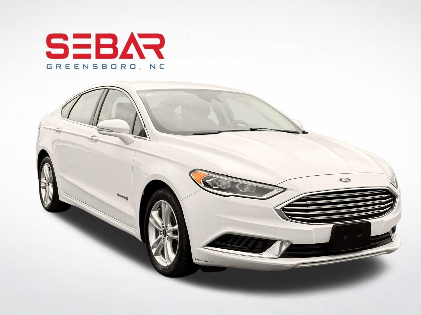 Used 2018 Ford Fusion SE w/ Equipment Group 602A FWD image 5