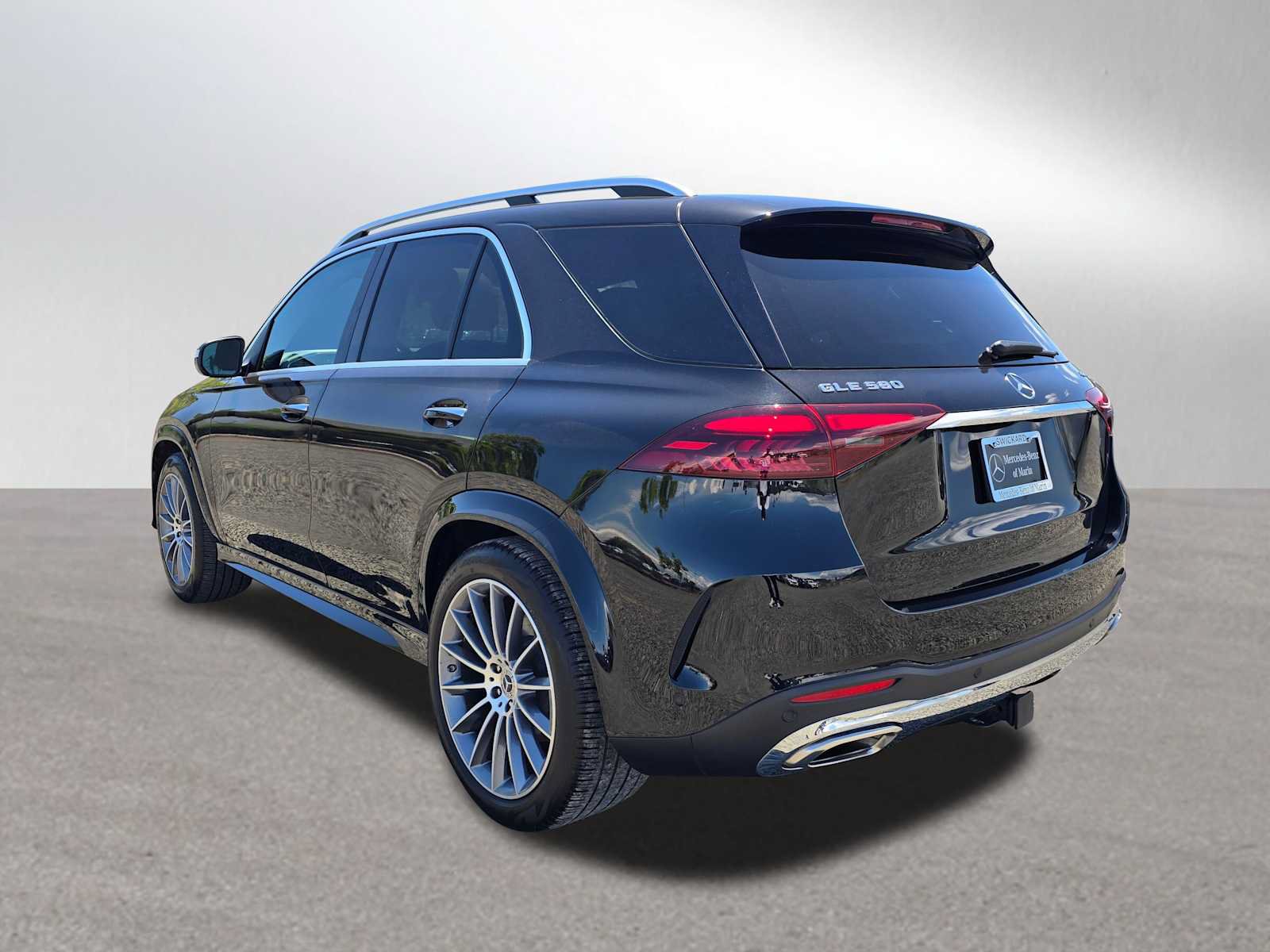 Used 2024 Mercedes-Benz GLE 580 4MATIC image 5