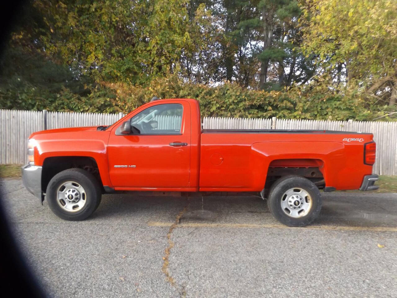 Used 2015 Chevrolet Silverado 2500 W/T w/ WT Convenience Package image 2