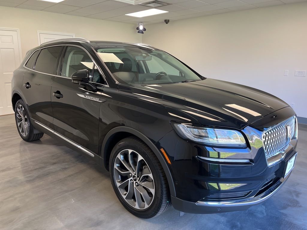 Used 2022 Lincoln Nautilus Reserve