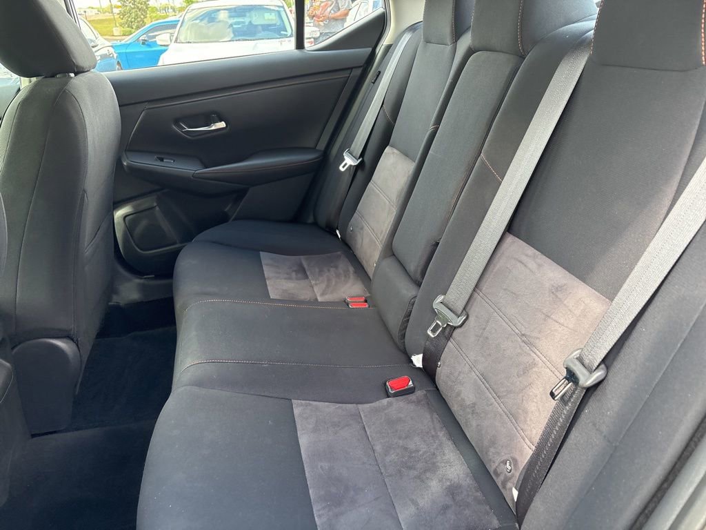 Used 2022 Nissan Sentra SR w/ Trunk Package image 15