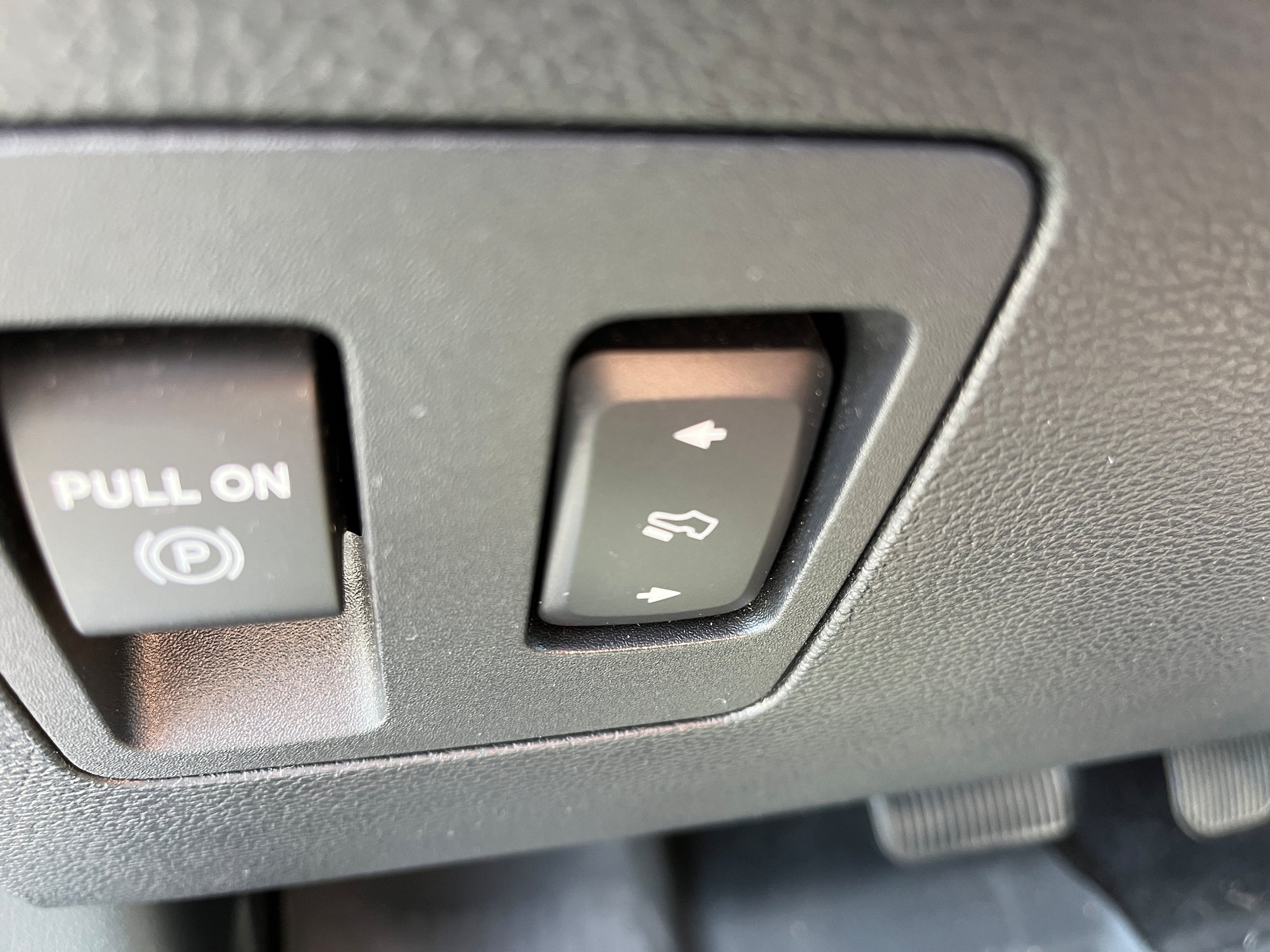 Used 2019 Ford F150 Lariat w/ Trailer Tow Package AWD/4WD image 18