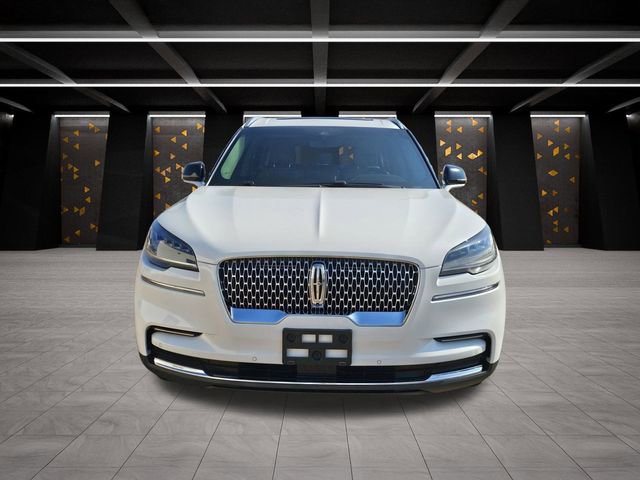 Used 2022 Lincoln Aviator Reserve w/ Elements Package Plus image 2