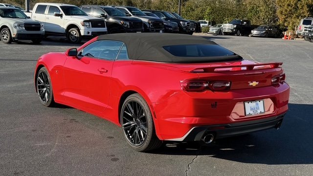 Used 2020 Chevrolet Camaro LT image 10