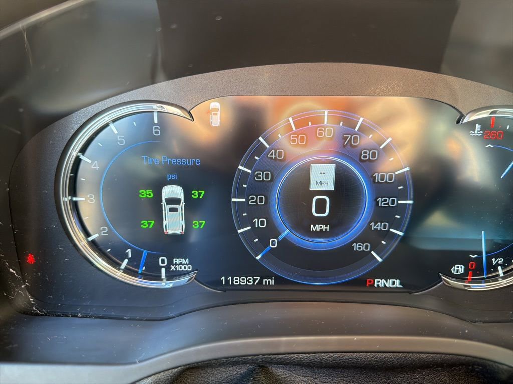 Used 2018 Cadillac Escalade Premium Luxury AWD/4WD image 63