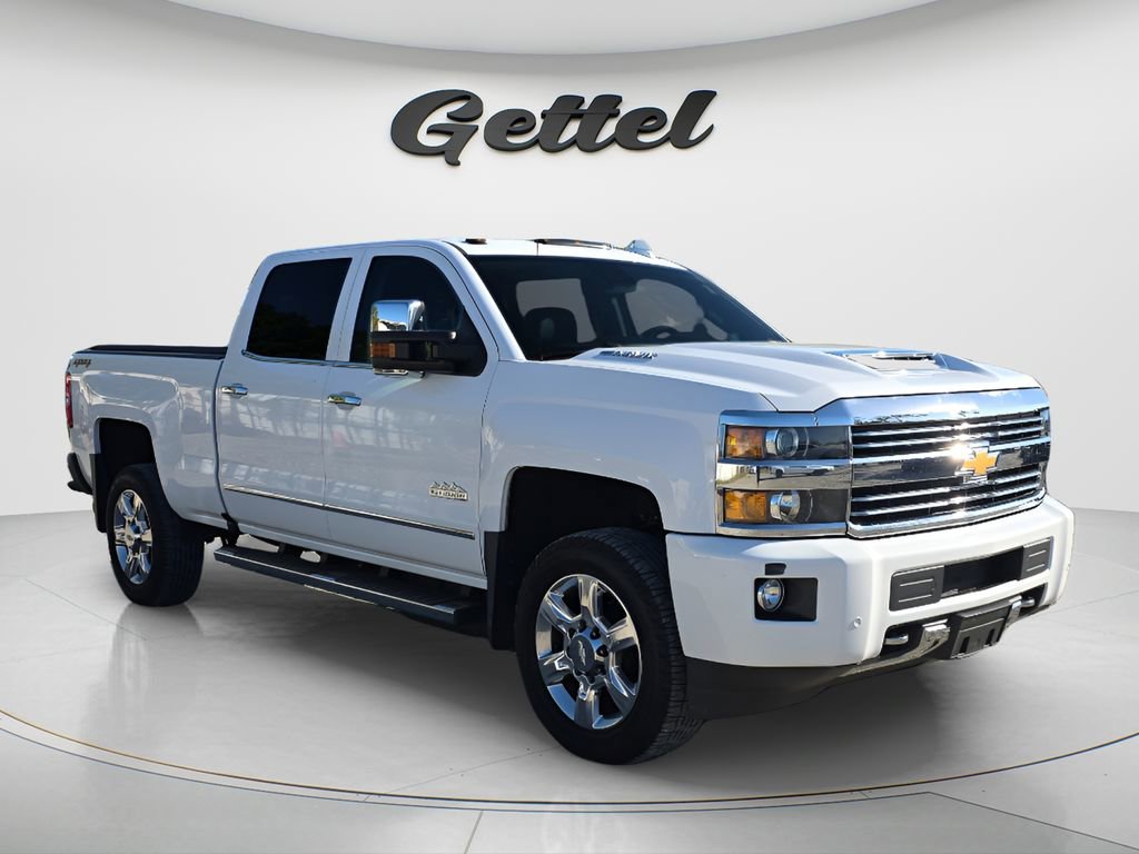 Used 2017 Chevrolet Silverado 3500 High Country w/ Duramax Plus Package image 3