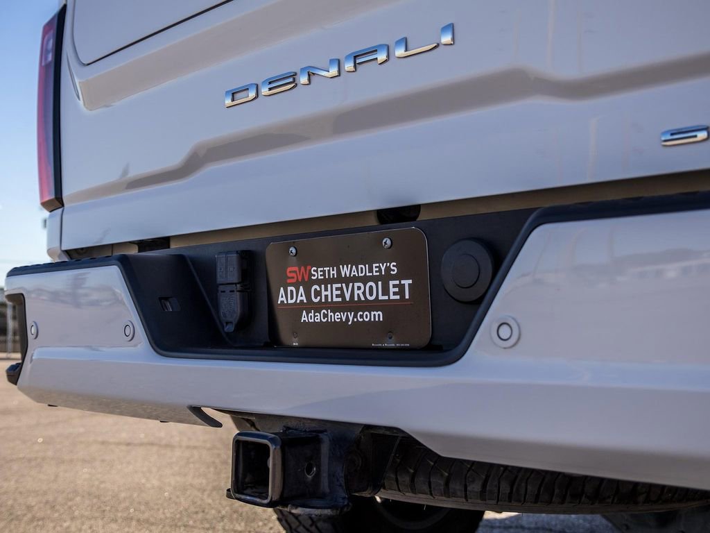 Used 2024 GMC Sierra 2500 Denali Ultimate image 12