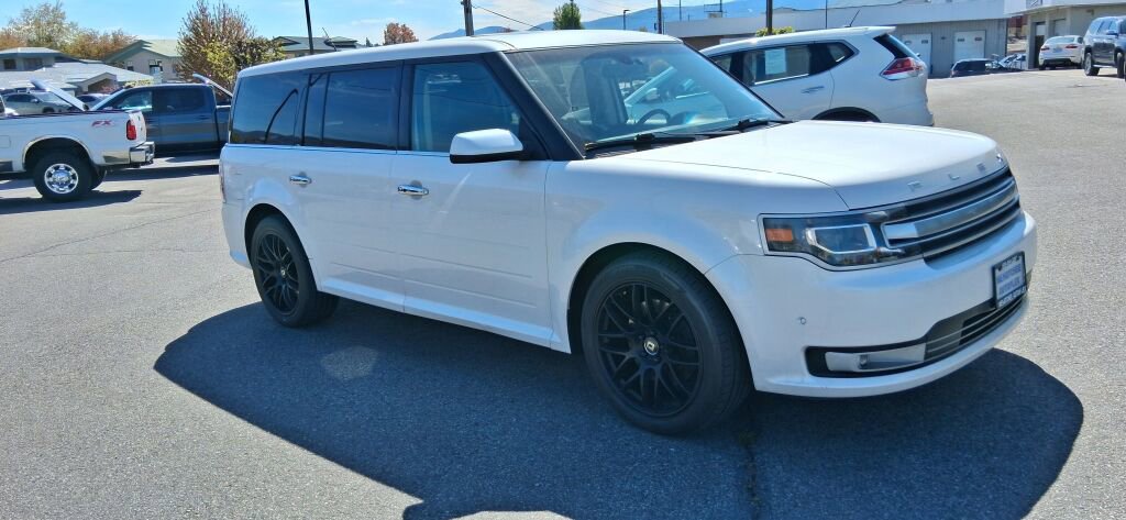 Used 2016 Ford Flex Limited w/ Equipment Group 303A AWD/4WD image 2