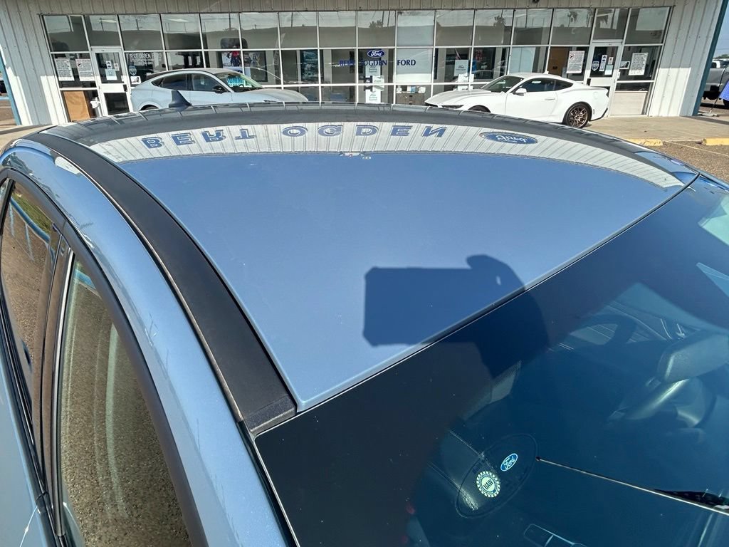 Used 2025 Ford Escape Active AWD/4WD image 7