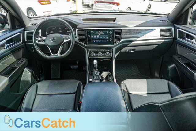 Used 2022 Volkswagen Atlas Cross Sport SE w/ Panoramic Sunroof Package image 24