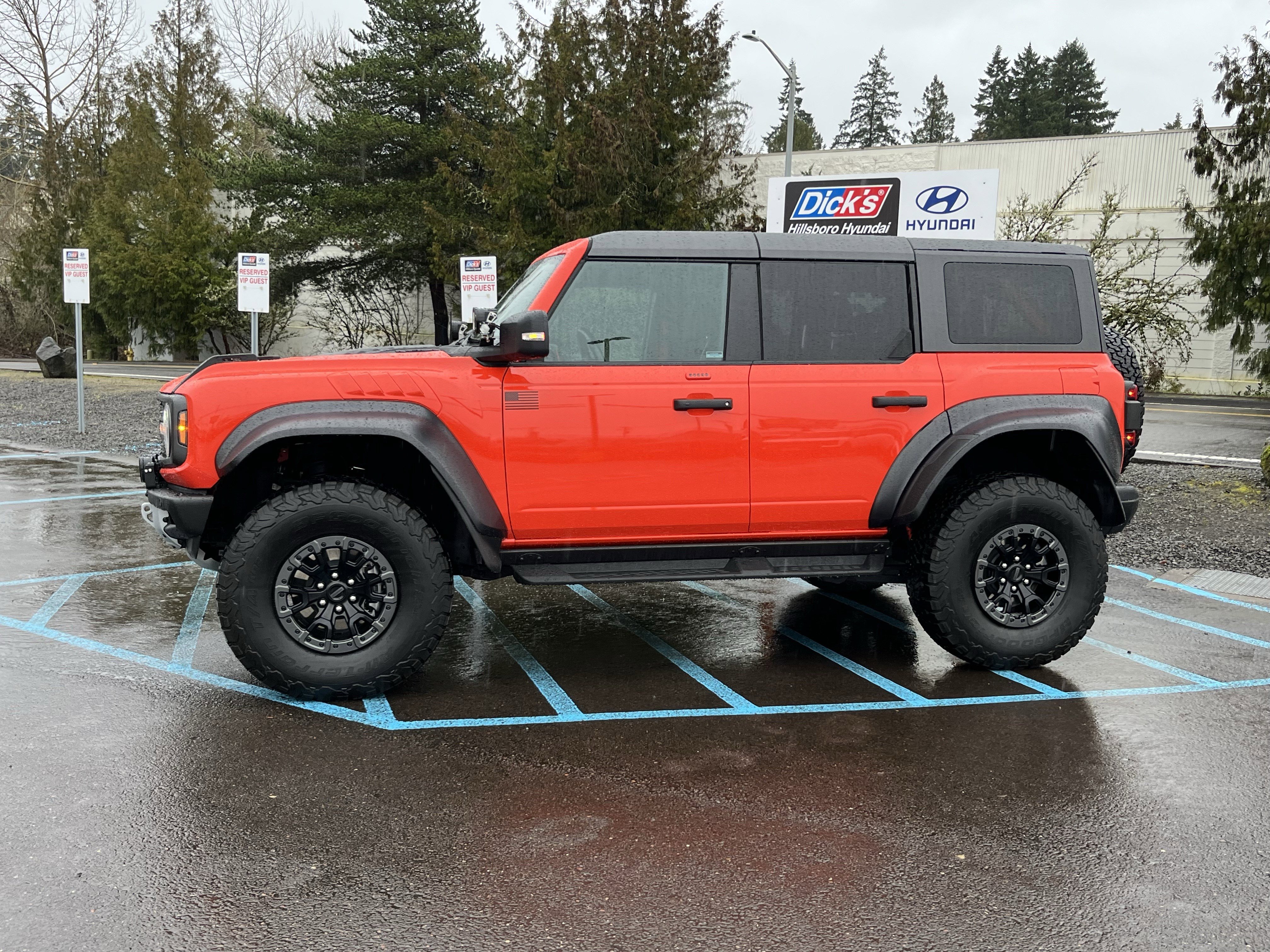 Used 2022 Ford Bronco Raptor video 2