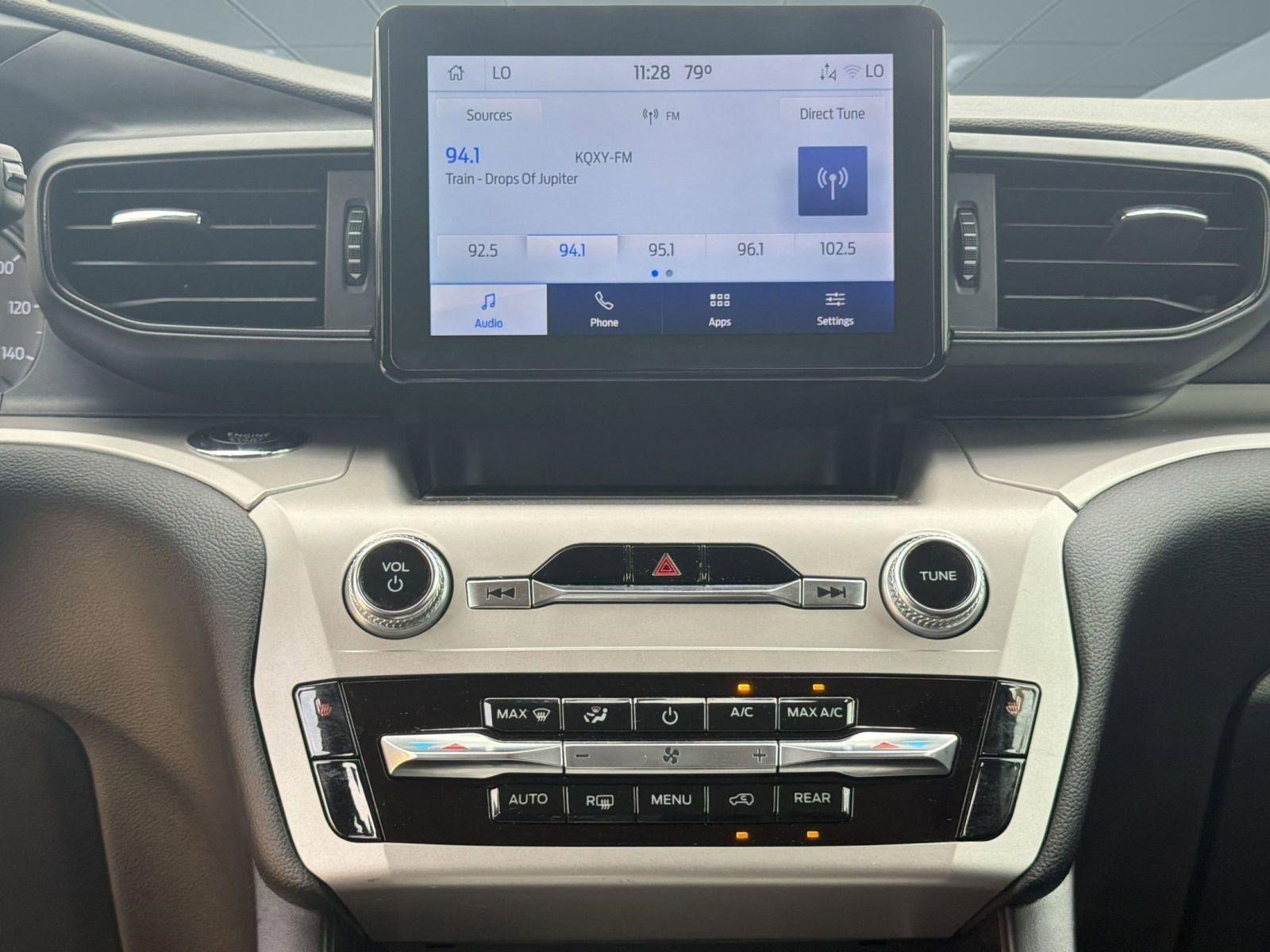 Used 2022 Ford Explorer XLT image 22