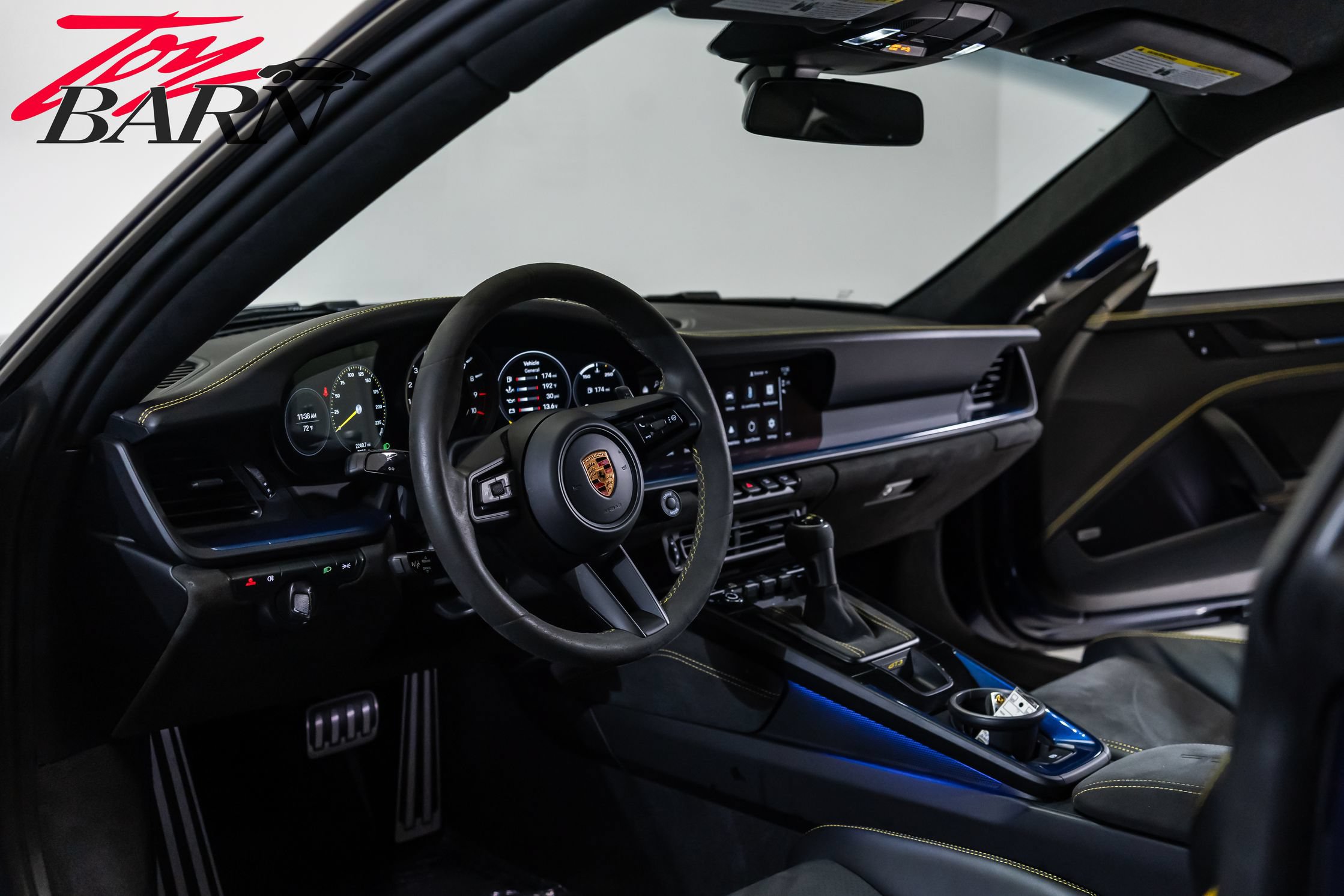 Used 2022 Porsche 911 GT3 RWD image 46