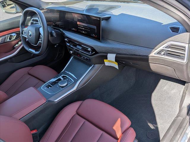 Used 2025 BMW 330i xDrive Sedan w/ Premium Package image 21