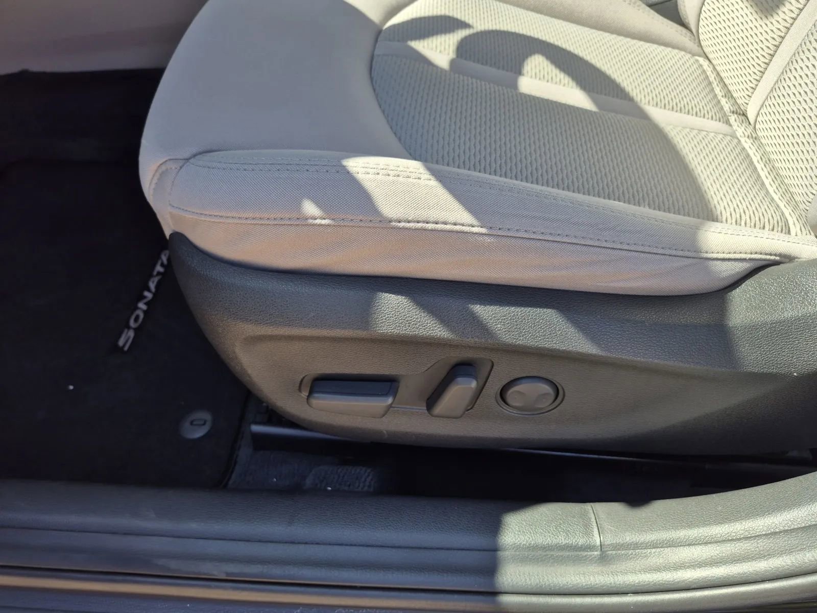 Used 2018 Hyundai Sonata SEL FWD image 14