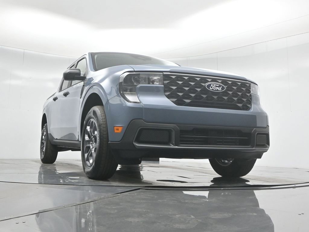 New 2025 Ford Maverick XLT w/ Equipment Group 302A image 44