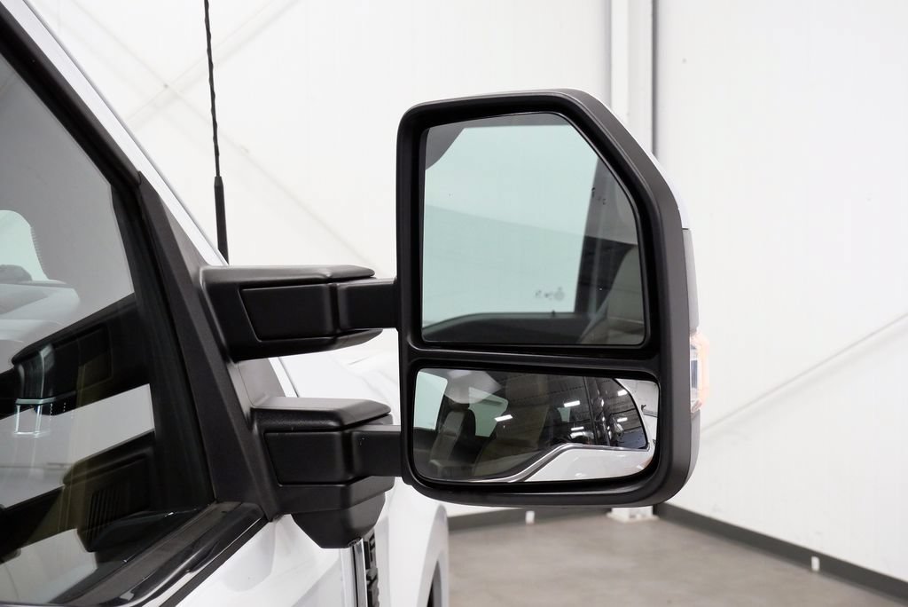 Used 2023 Ford F250 Lariat w/ Chrome Package AWD/4WD image 46