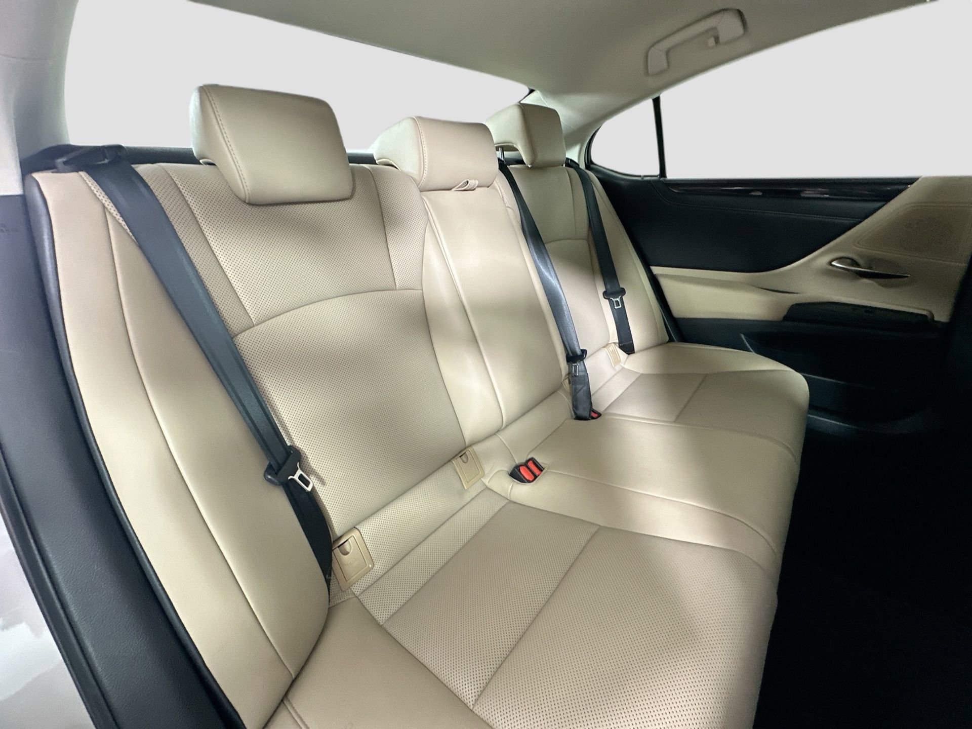 Used 2020 Lexus ES 350 w/ Premium Package image 27