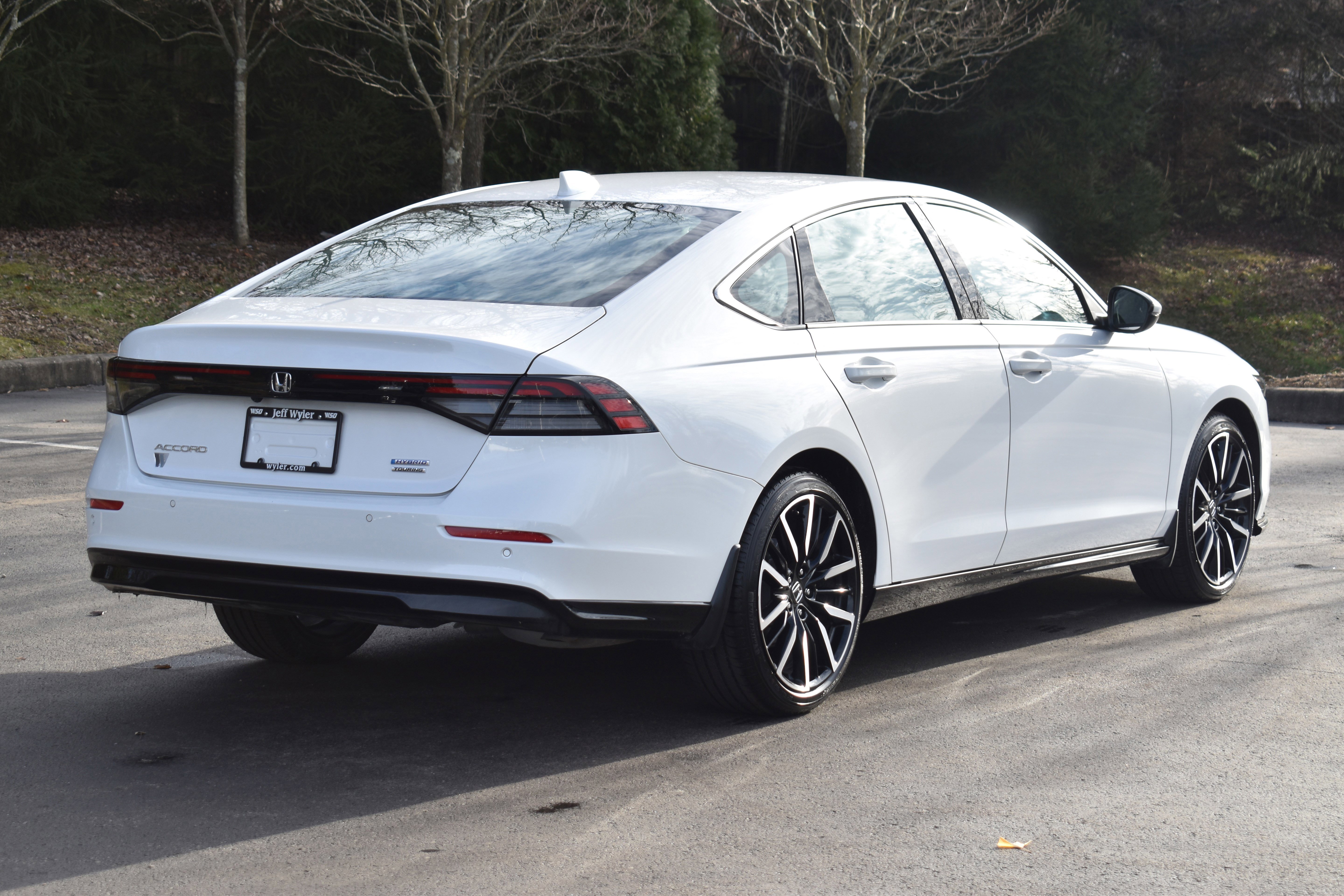 Certified 2025 Honda Accord Touring image 36