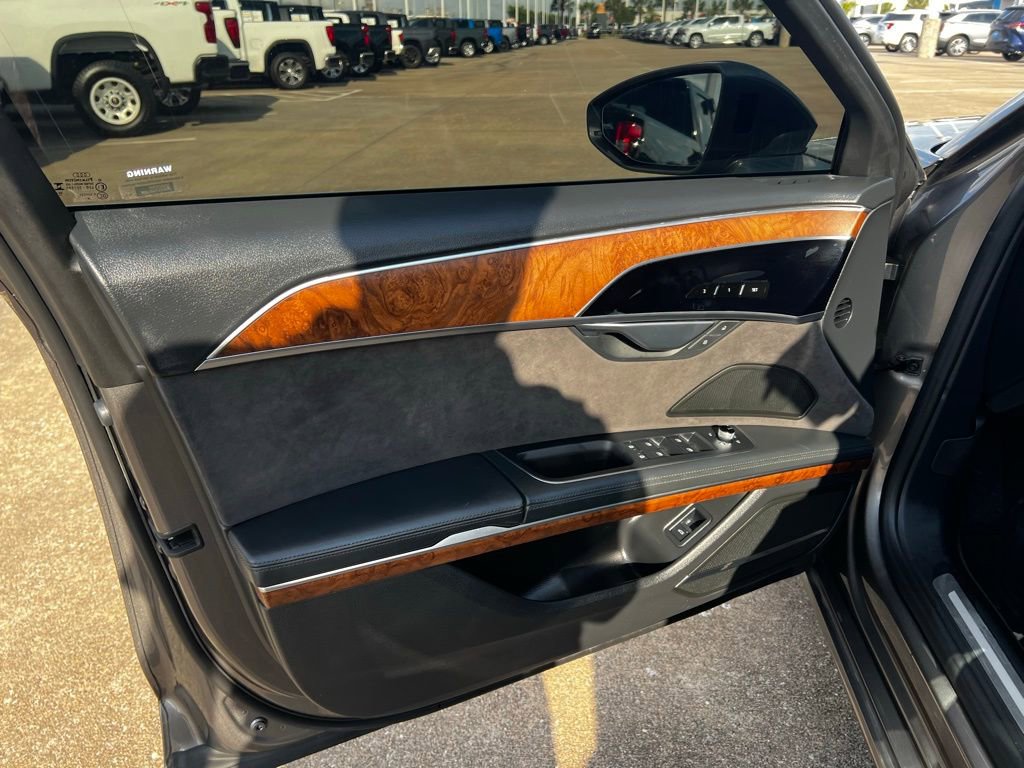 Used 2019 Audi A8 L 3.0T w/ Executive Package image 19