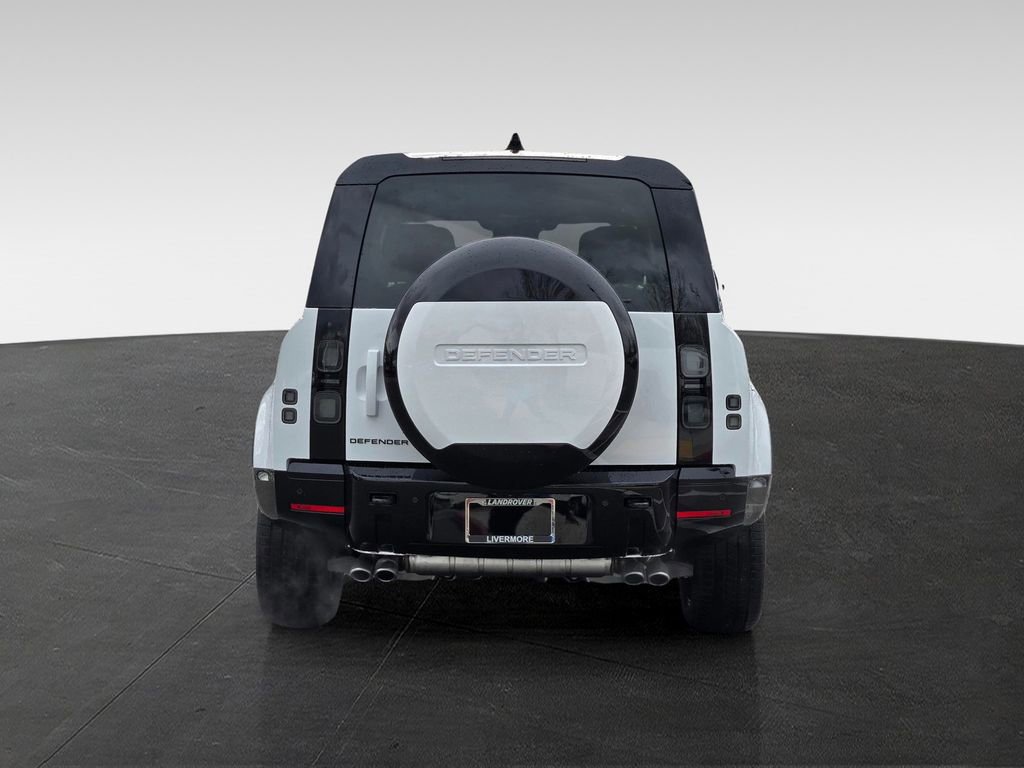 New 2026 Land Rover Defender 110 X-Dynamic SE AWD/4WD image 5