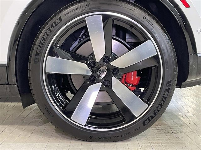 New 2025 Porsche Macan Turbo Electric image 14