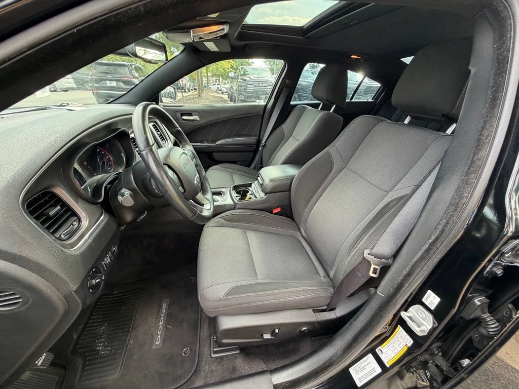 Used 2016 Dodge Charger SXT w/ Blacktop Package RWD image 21