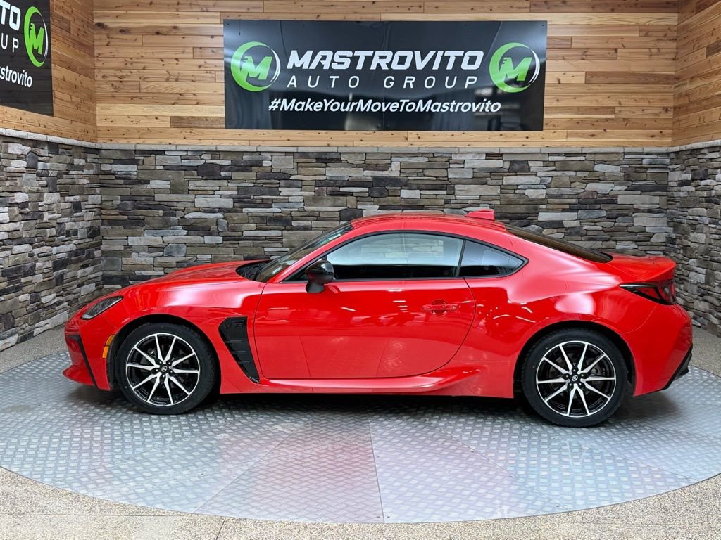 Used 2022 Toyota GR86 w/ ALL Weather Mat Package (TMS) image 6