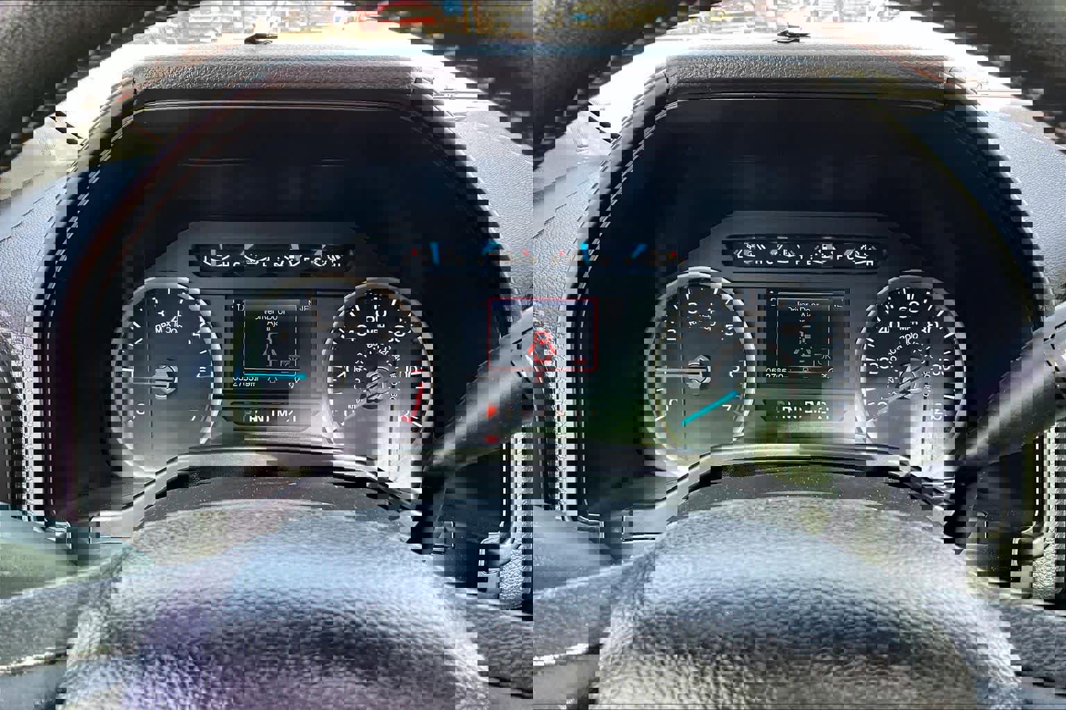 Used 2017 Ford F150 XLT w/ Equipment Group 302A Luxury image 26