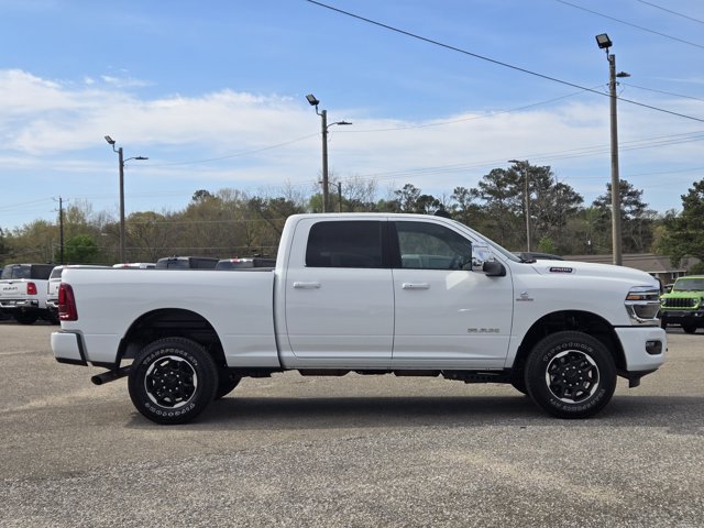 Used 2026 RAM 2500 Laramie AWD/4WD image 13