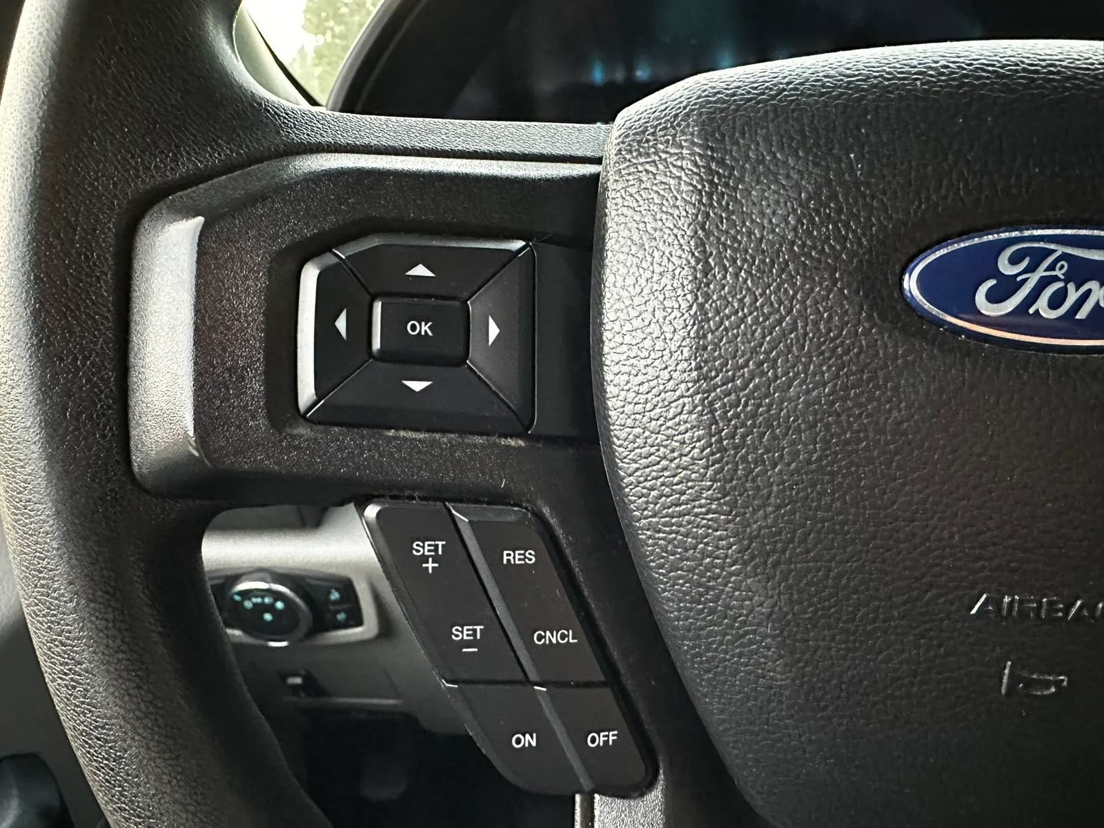 Used 2021 Ford F250 XL w/ STX Appearance Package AWD/4WD image 33