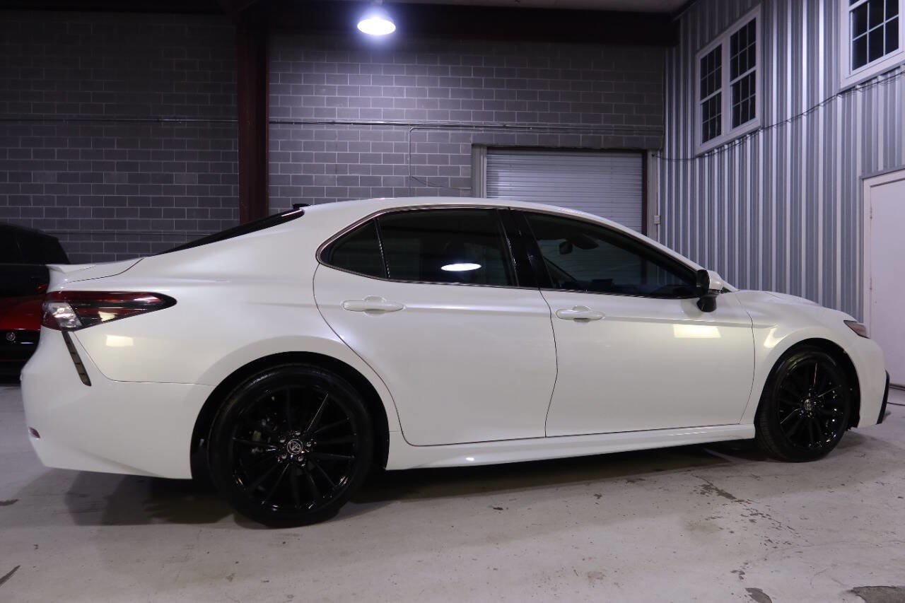 Used 2023 Toyota Camry XSE w/ Navigation Package image 6