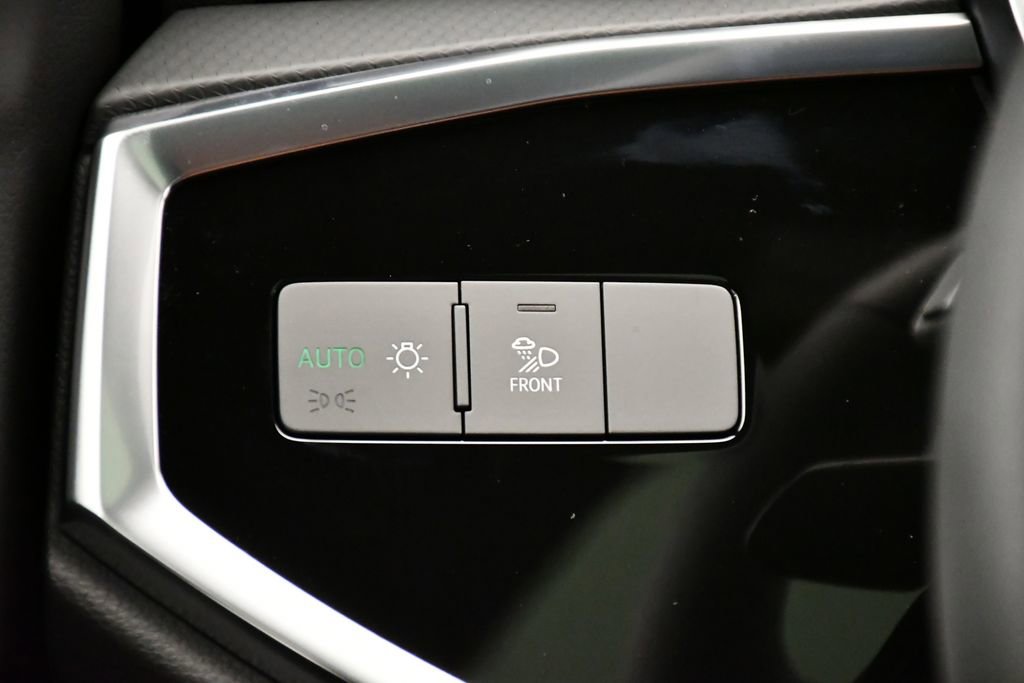 Used 2025 Audi Q3 2.0T Premium w/ Convenience Package image 22