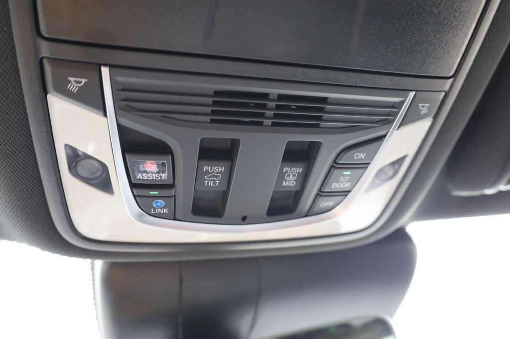 New 2025 Acura RDX A-Spec image 25