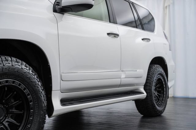 Used 2017 Lexus GX 460 Luxury w/ Preferred Accessory Package AWD/4WD image 37