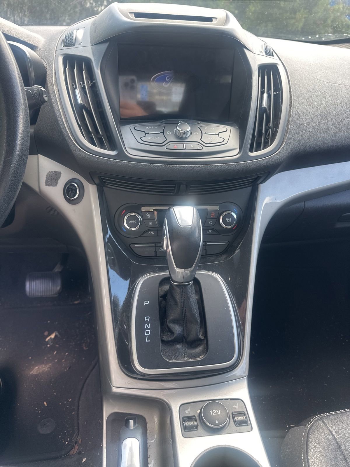 Used 2014 Ford C-MAX Energi SEL FWD image 11