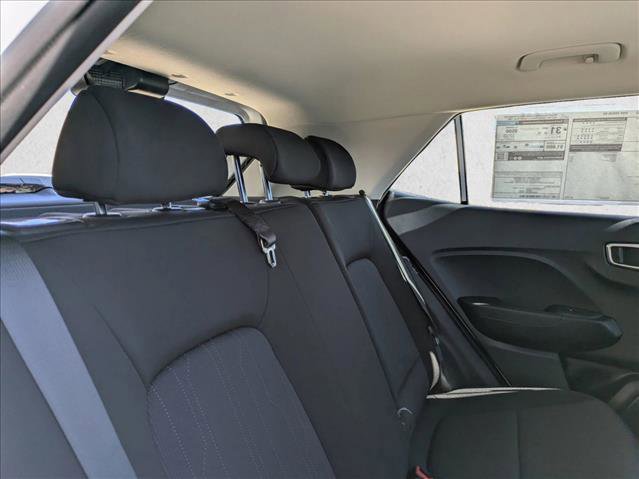 New 2026 Hyundai Venue SE image 21