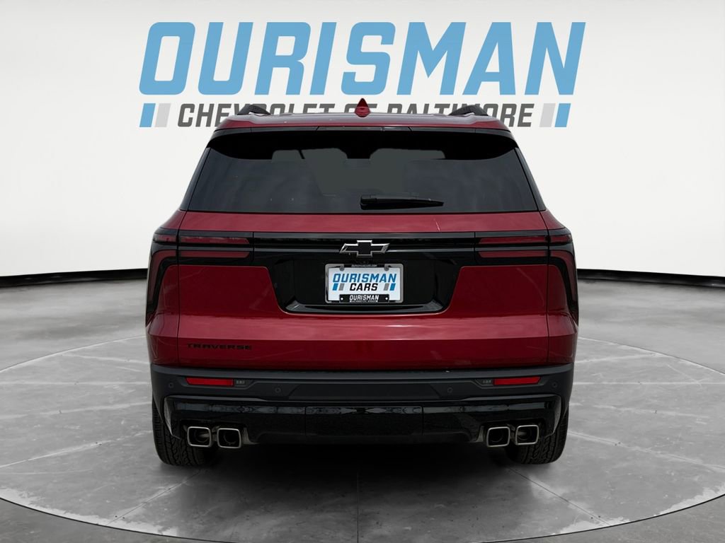 Used 2025 Chevrolet Traverse LT w/ Midnight/Sport Edition FWD image 5